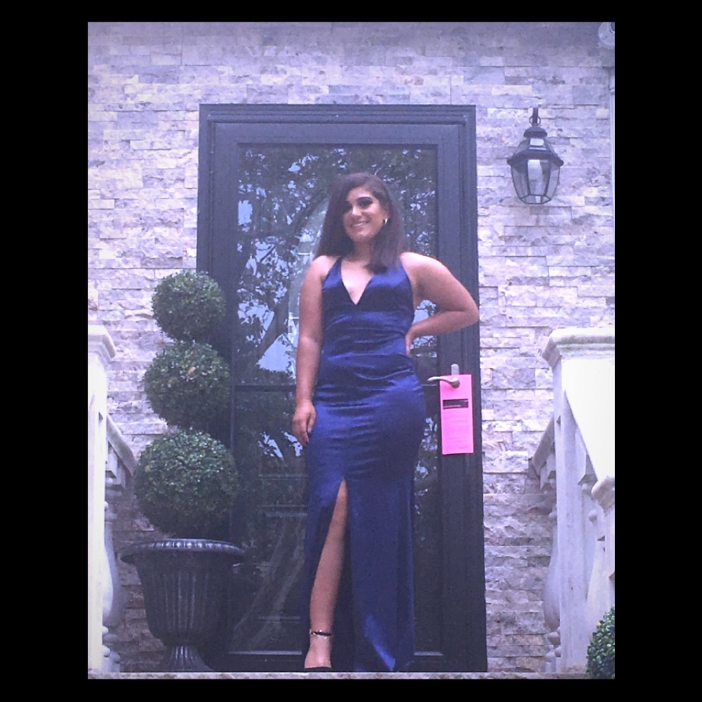 Beautiful Navy dress